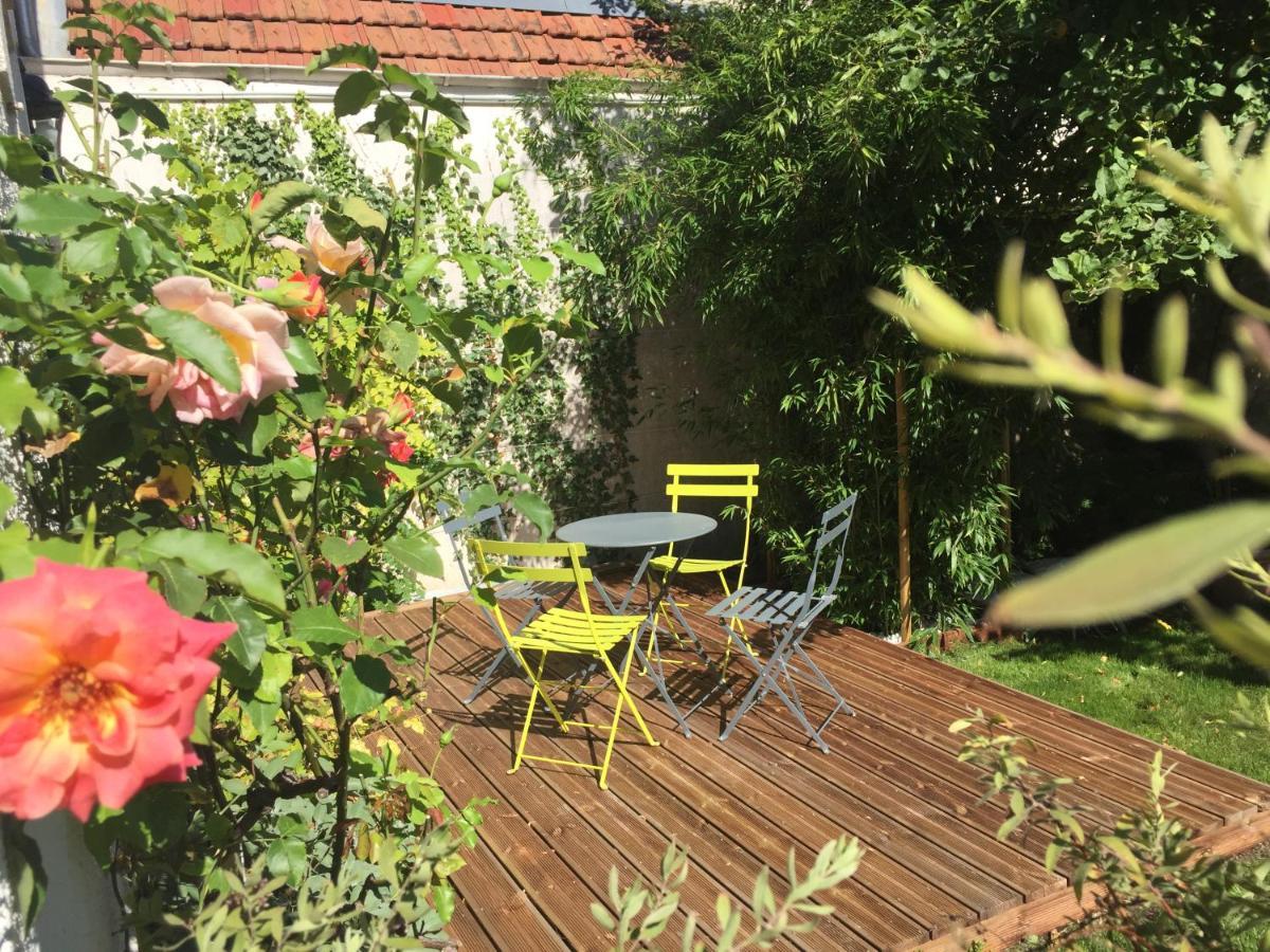 Les gîtes du Clos Saint-Martin Maule Extérieur photo